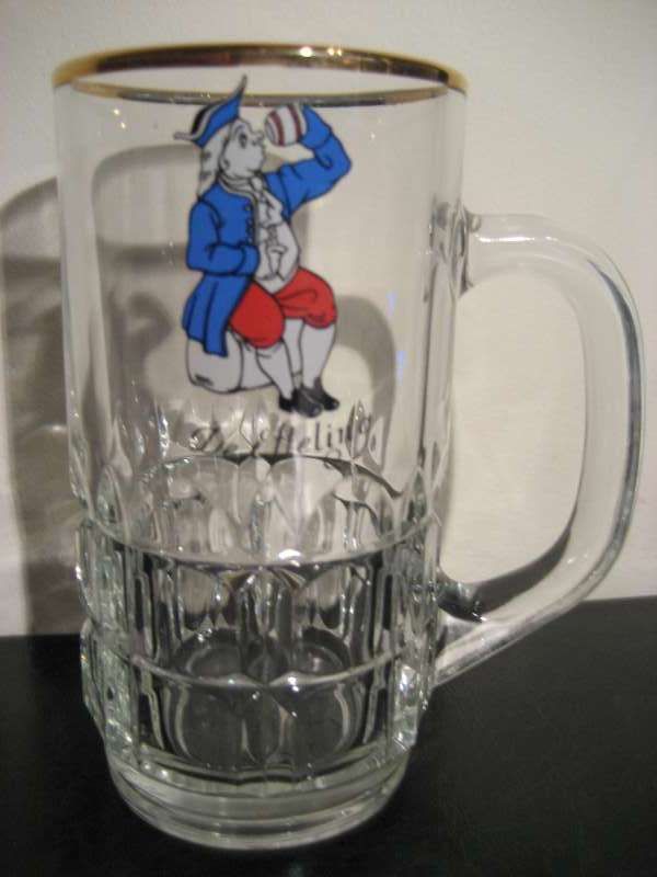 Bierglas met oor (+gouden randje)